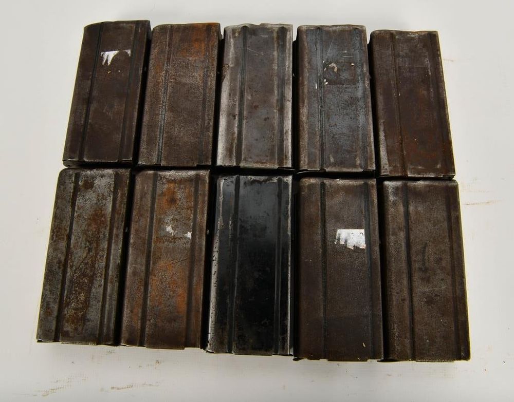 Lot 289: Lot of Ten 15 Round M1 Carbine Magazines .30
