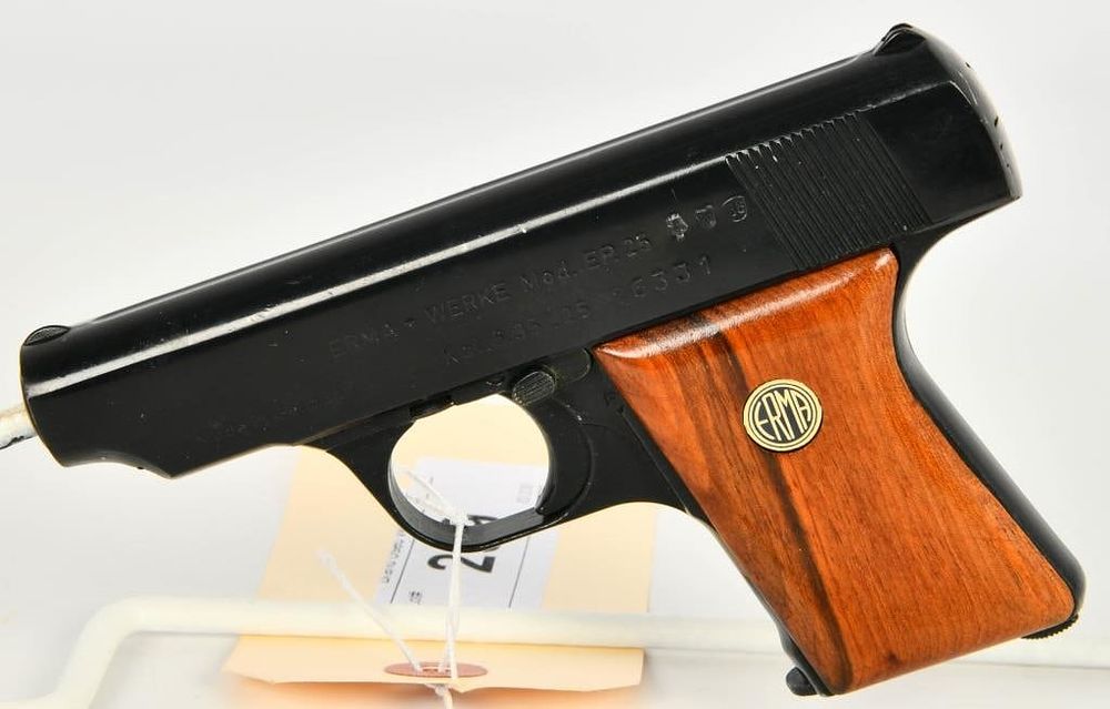 Lot 299: Erma Werke Model EP 25 Semi Auto Pistol .25 ACP