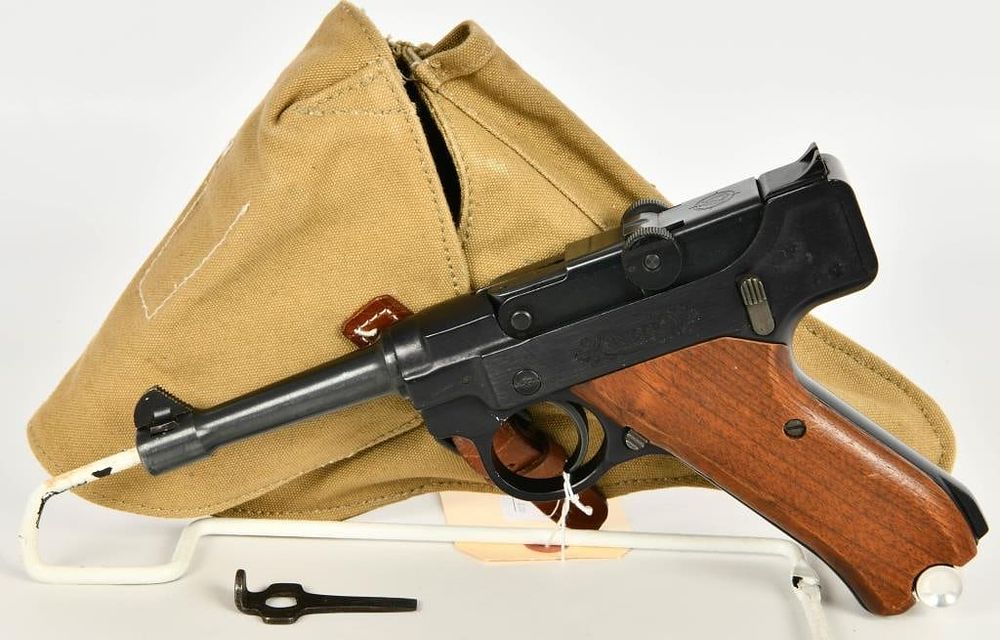 Lot 419: Stoeger Luger Semi Auto Pistol .22 LR