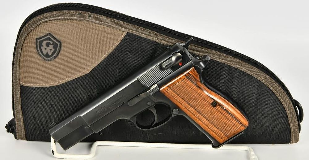Lot 449: FEG MBK-9HP BROWNING Hi-Power CLONE 9MM