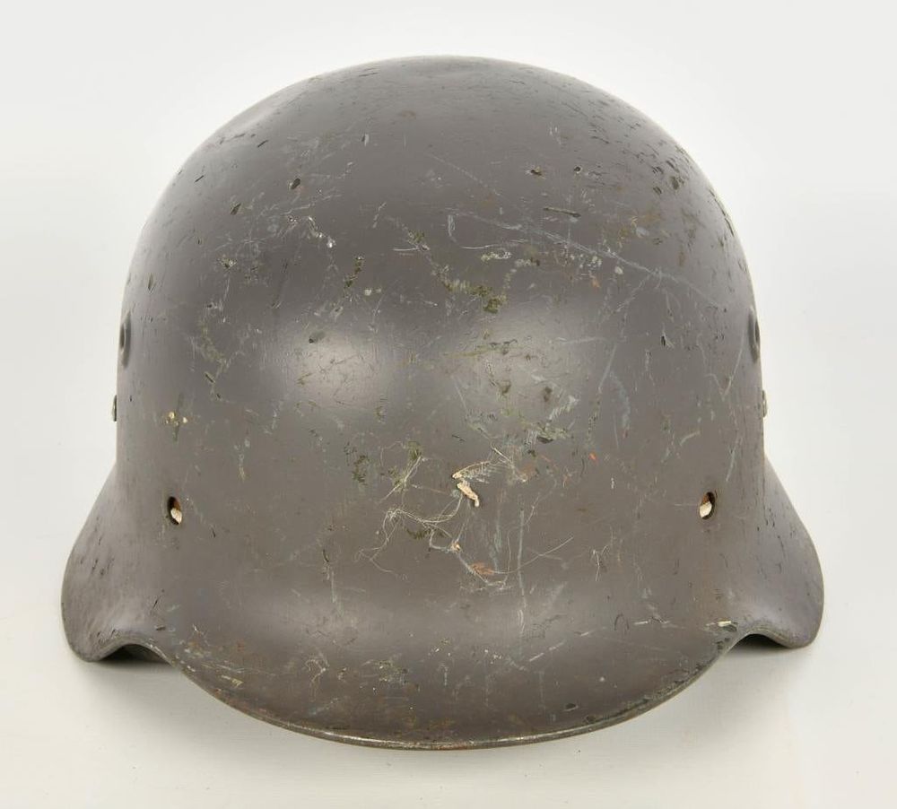 Lot 458: German WWII M40 Type Steel Helmet Finnish M40/55