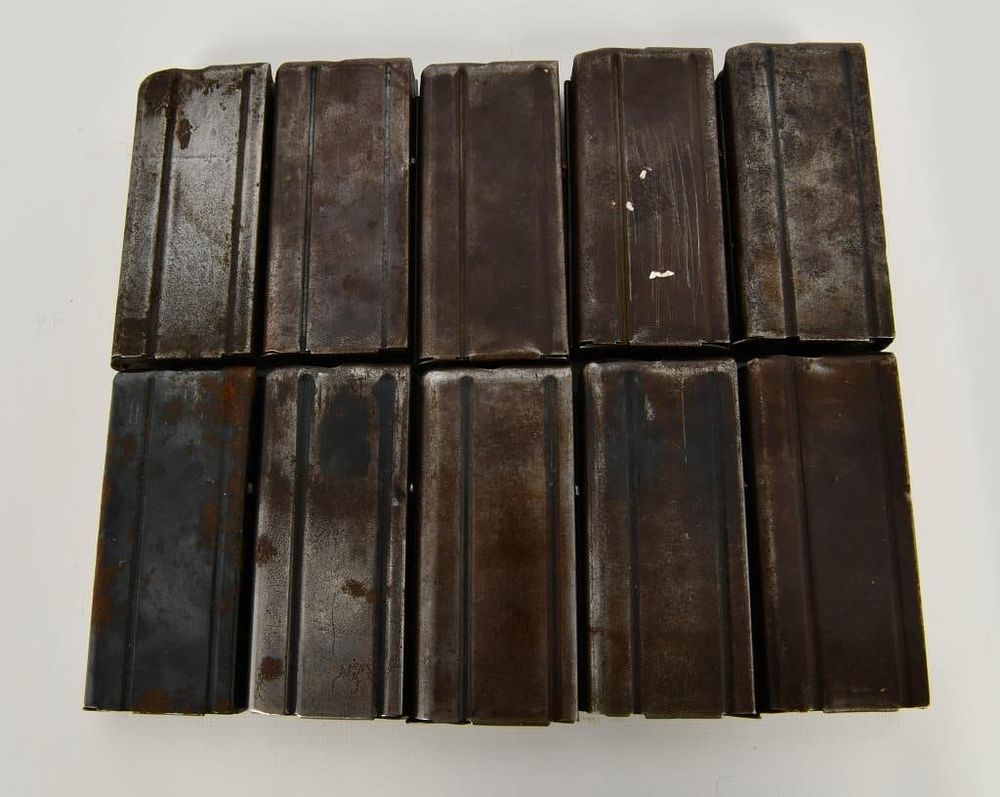 Lot 469: Lot of Ten 15 Round M1 Carbine Magazines .30