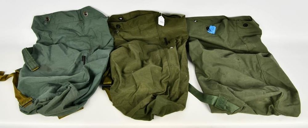 Lot 511: (3) US Military Duffel Bags XL