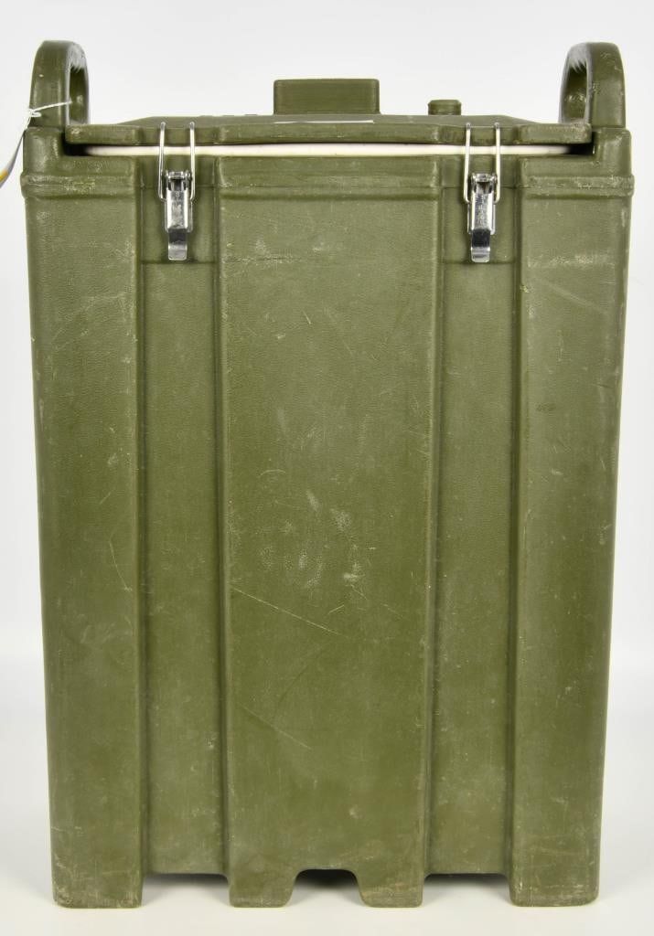 Lot 512: USGI Silite Insulated Drink Dispenser 4.5 GAL