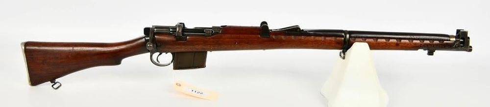 Lot 1122: R.F.I. Enfield Service Rifle 7.62 1966