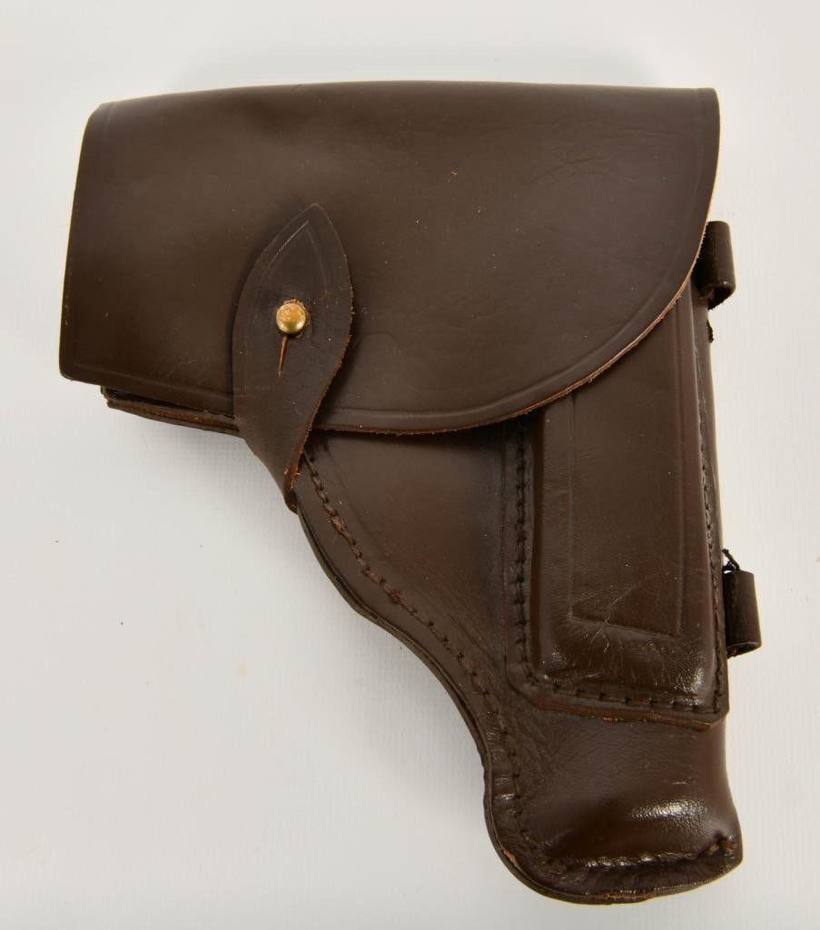 Lot 1154: Vintage P-64 Leather Holster