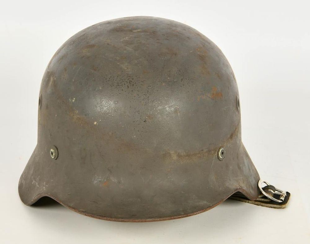 Lot 1277: German WWII M40 Type Steel Helmet Finnish M40/55