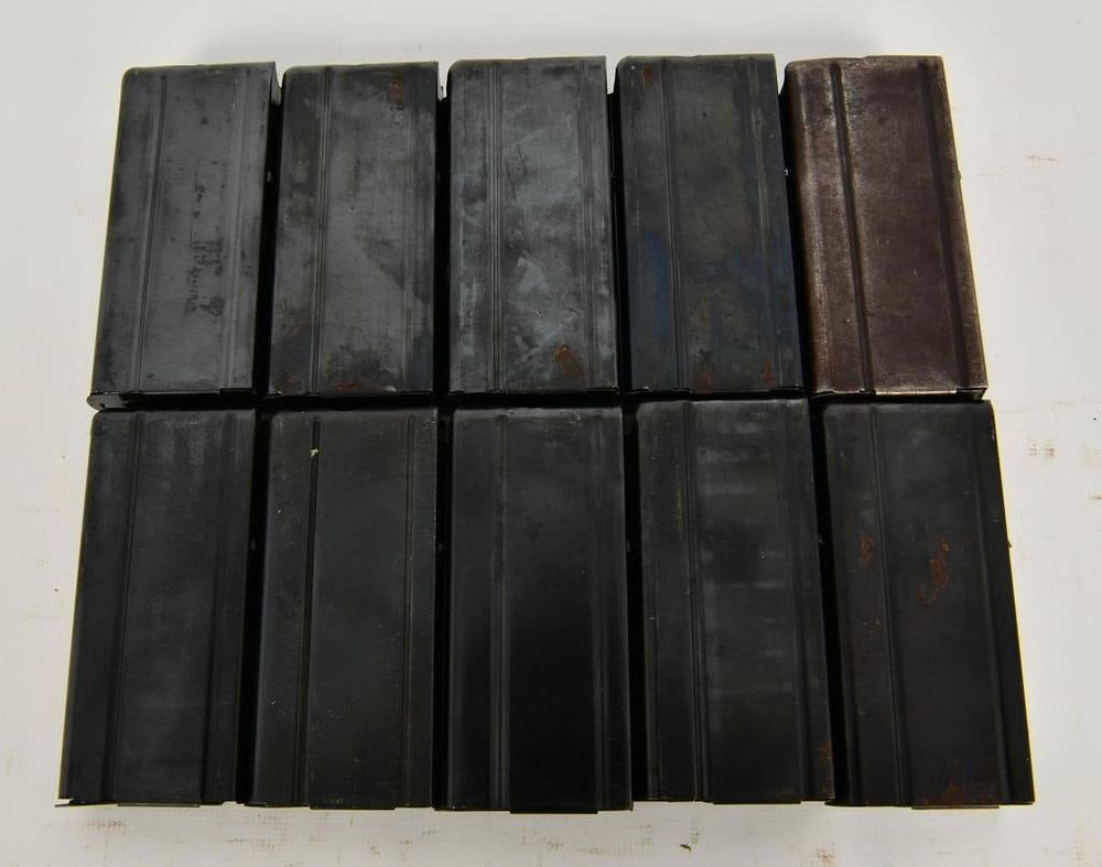 Lot 1381: Lot of Ten 15 Round M1 Carbine Magazines .30