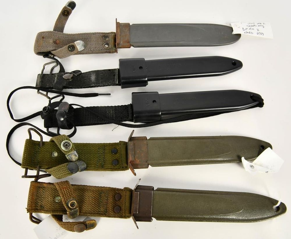 Lot 1519: Various Military Scabbards/Sheath