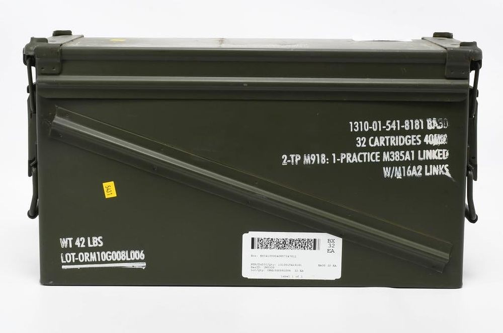 Lot 1577: US Army 40mm Munitions Container OD Green
