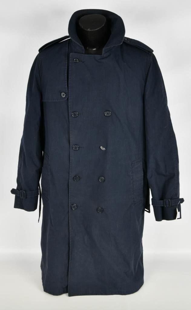 Lot 1598: All Weather Men Coat W/Removable Liner 42L