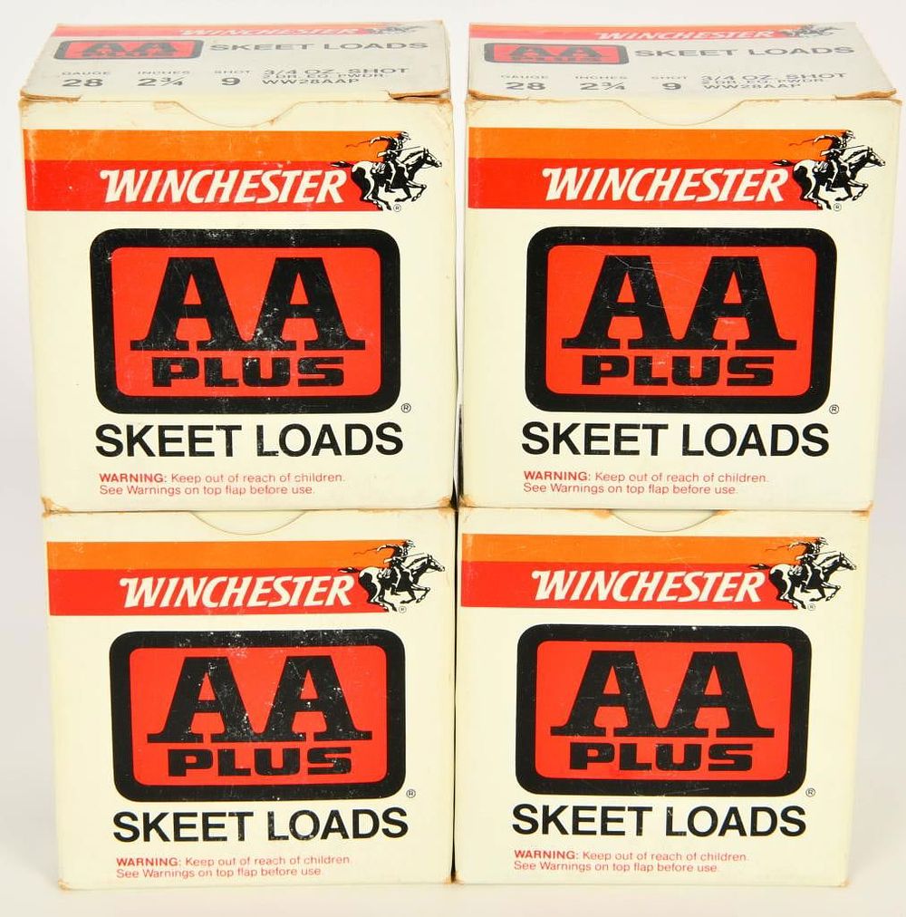 Lot 19: 100 Rounds of AA Skeet 28 Gauge Shotshells