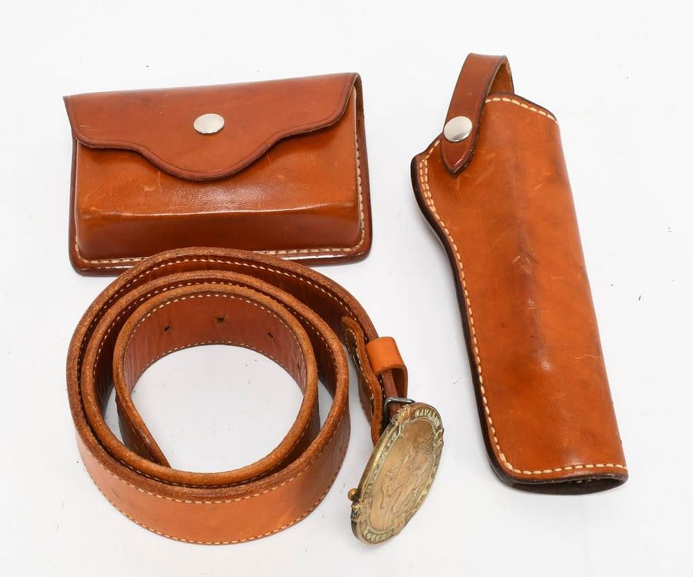 Lot 125: Leather Lot- Belt, Bianchi Holster & ammo pouch