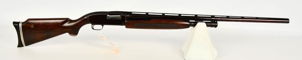 Lot 354: Winchester Model 12 Trap Shotgun 12 Gauge
