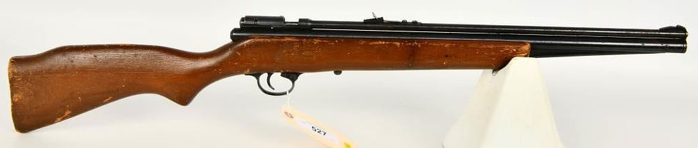 Lot 527: Vtg/Antiq Crosman 140 .22 Cal BB Rifle