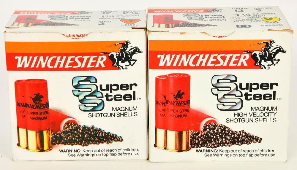 Lot 529: 50 Rounds of Winchester Super Steel 12 Gauge