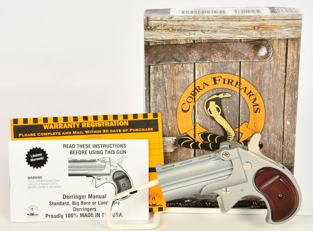 Lot 579: NEW Cobra Enterprises CB9 Big Bore Derringer 9mm