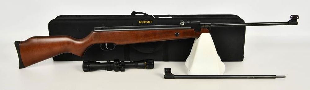 Lot 626: Beeman Sportsman RS2 Dual Caliber Air Rifle w/scpe