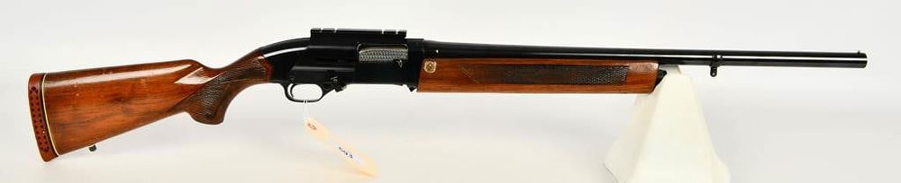Lot 693: Winchester Model 1400 MKII Semi Auto 12 Ga Shotgun