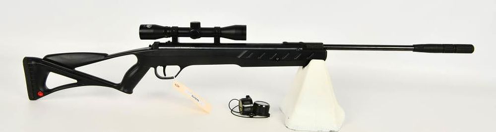 Lot 698: Ruger Blackhawk Elite Air Rifle 177 Caliber Pellet