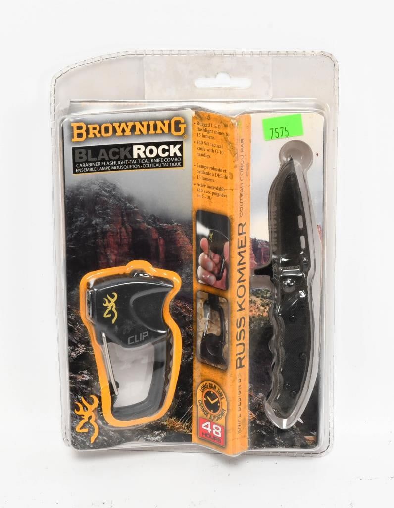 Lot 1064: Browning Black Rock Carabiner Flashlight Tactical