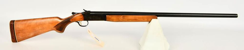 Lot 1083: Winchester Model 37A SIngle Shot Shotgun 12 Gauge