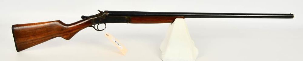 Lot 1233: Iver Johnson Champion Single Shot Shotgun 12 Ga