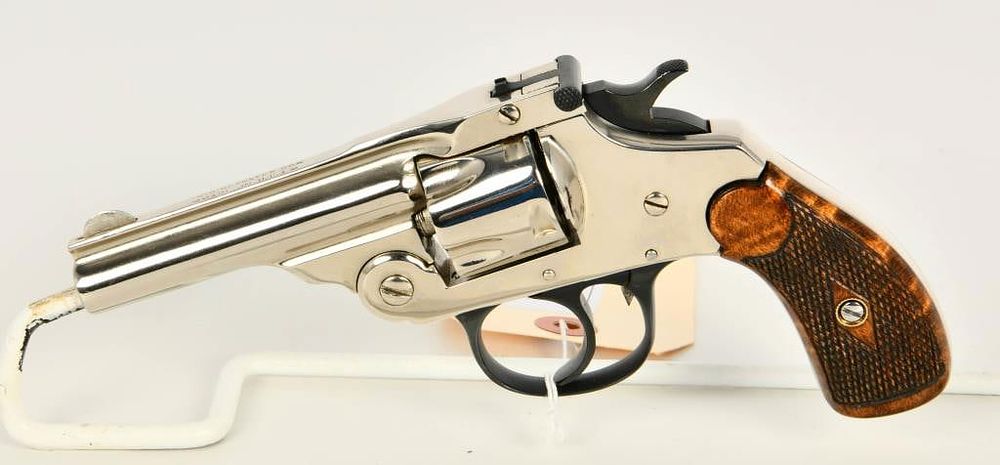 Lot 1296: U.S. Revolver Co. Top Break Nickel Revolver .32