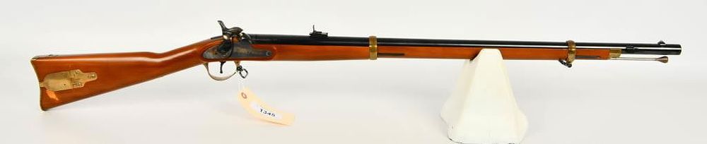 Lot 1345: Antonio Zoli 1863 Zouave Springfield Replica .58