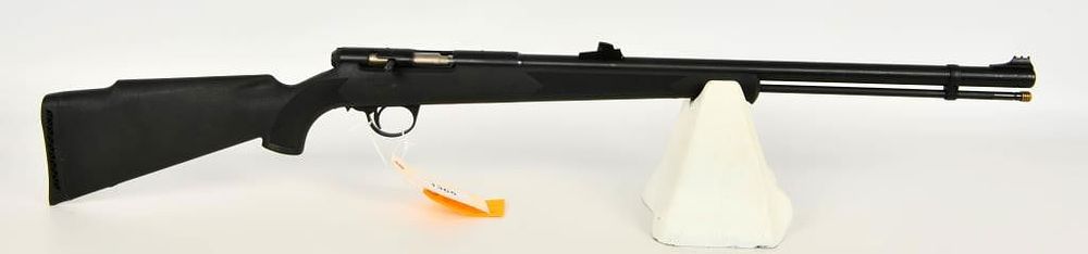 Lot 1365: CVA Staghorn Magnum Inline BP RIfle .50 Cal