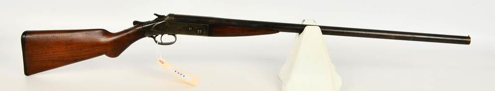 Lot 1371: Connecticut Arms Co. Single Shot Shotgun 12 Gauge