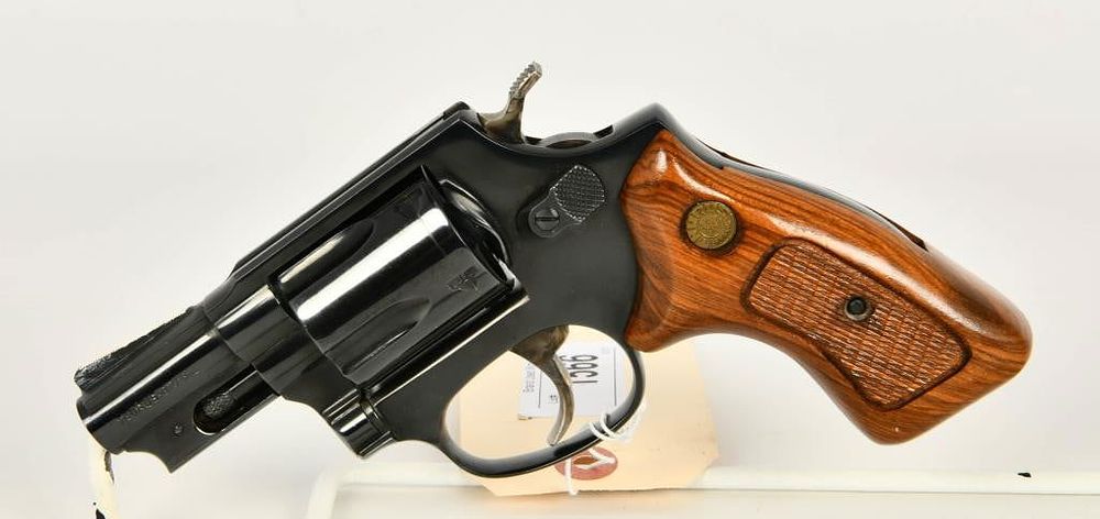 Lot 1566: Taurus Model 85 .38 SPCL Revolver 2" BBL