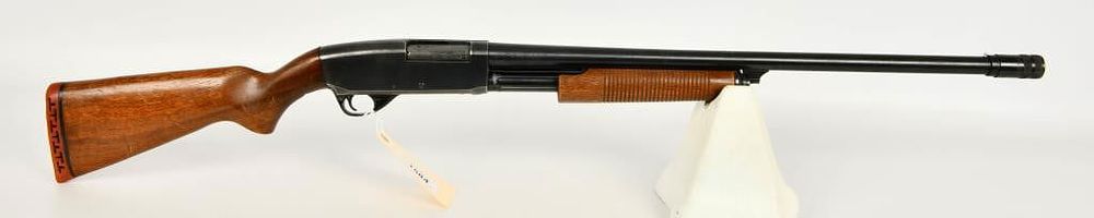 Lot 1584: Savage Stevens Model 77F Pump 12 Gauge Shotgun