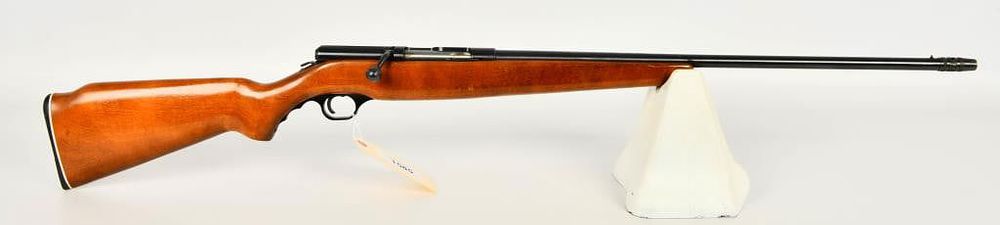 Lot 1585: Mossberg Model 183DF Bolt Action Shotgun .410 Ga