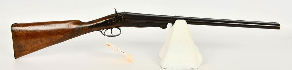 Lot 1597: Underlever Hammer Side by Side Shotgun Wallhanger