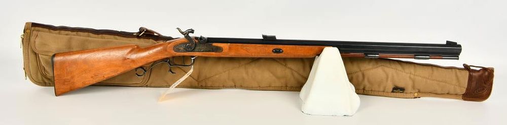 Lot 1635: Thompson Center Black Powder Rifle .54 Caliber