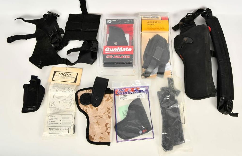 Lot 1689: Lg Holster Lot- Uncle Mikes, Gun Mate, DeSantis,