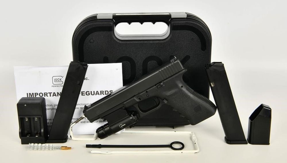 Lot 57: GLOCK G35 Semi-Auto Pistol .40 S&W