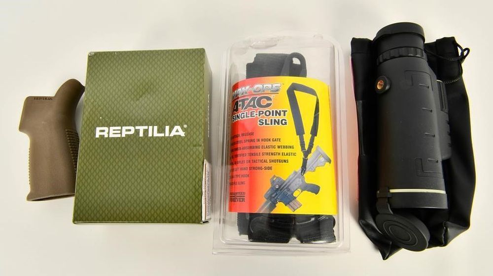 Lot 206: Single Point sling, Reptilia Hand Grip & Monocular