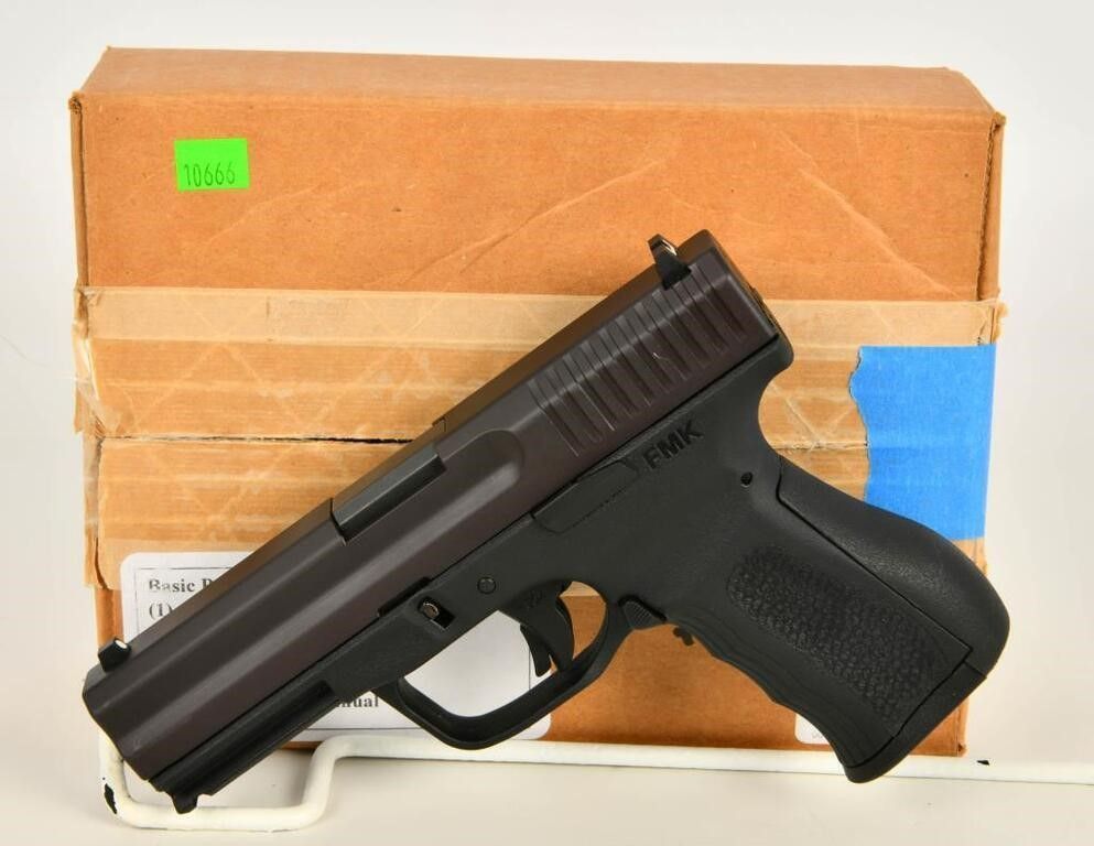 Lot 327: NEW FMK 9C1 Gen 2 Semi Auto Pistol 9mm