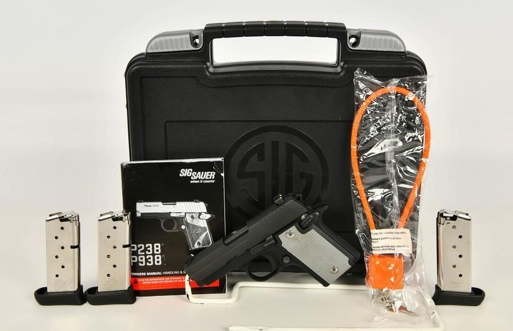 Lot 405: Sig Sauer P938 Compact Semi Auto Pistol 9MM