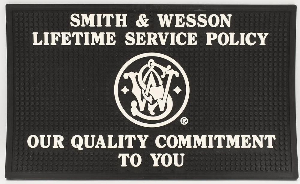 Lot 416: Smith & Wesson Rubber Dealer Mat super heavy...