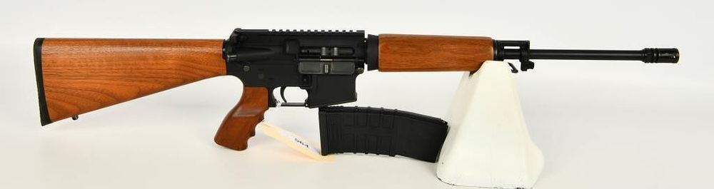 Lot 564: Bushmaster XM15-E2S Semi Auto Rifle 5.56 NATO