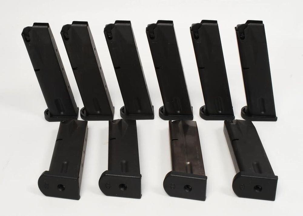 Lot 569: 10 PB 13 Round Beretta 92 Metal Magazines