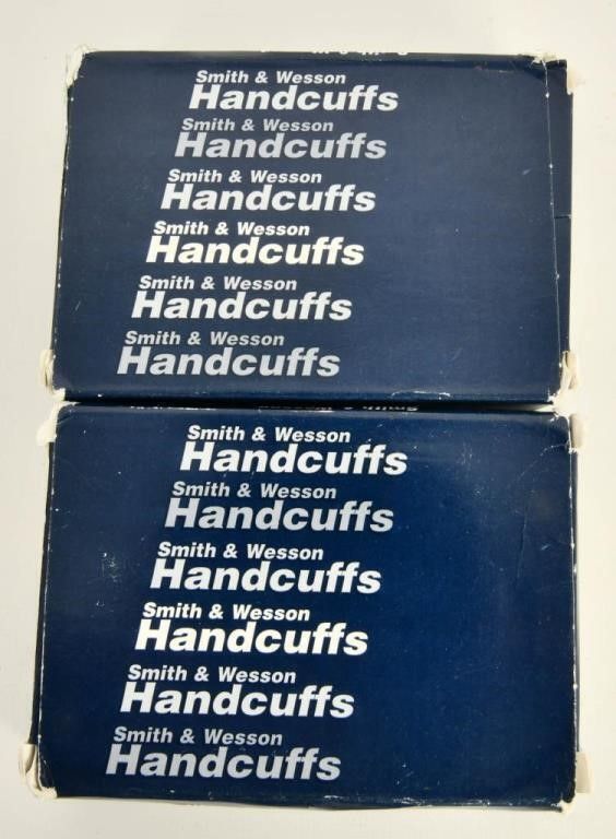 Lot 626: 2 Smith & Wesson 300B Hinged Handcuffs
