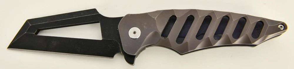 Lot 686: Unmarked S35VN Steel Folding Pocket Knife
