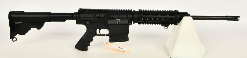 Lot 1069: DPMS Panther Arms LR-308 Semi Auto Rifle .308
