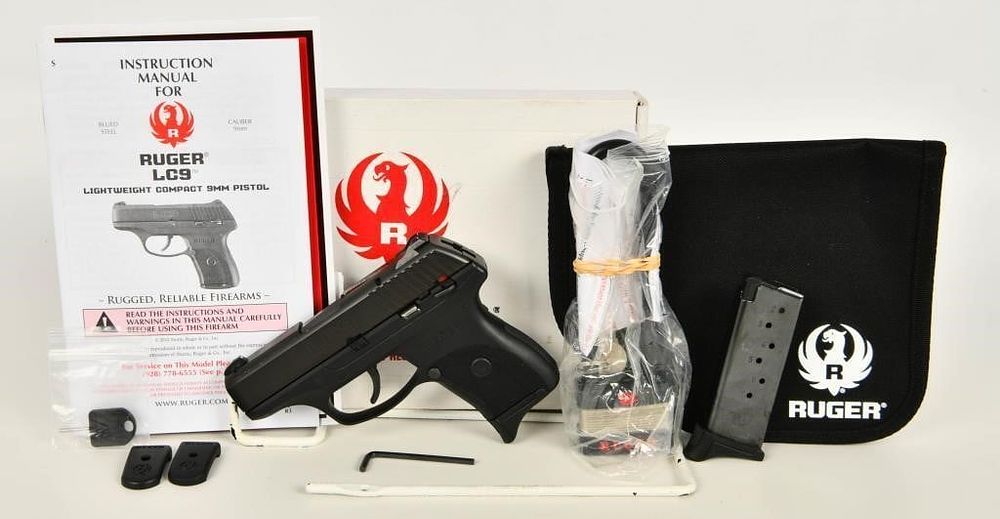 Lot 1098: Ruger LC9 Sub Compact Semi Auto Pistol 9MM