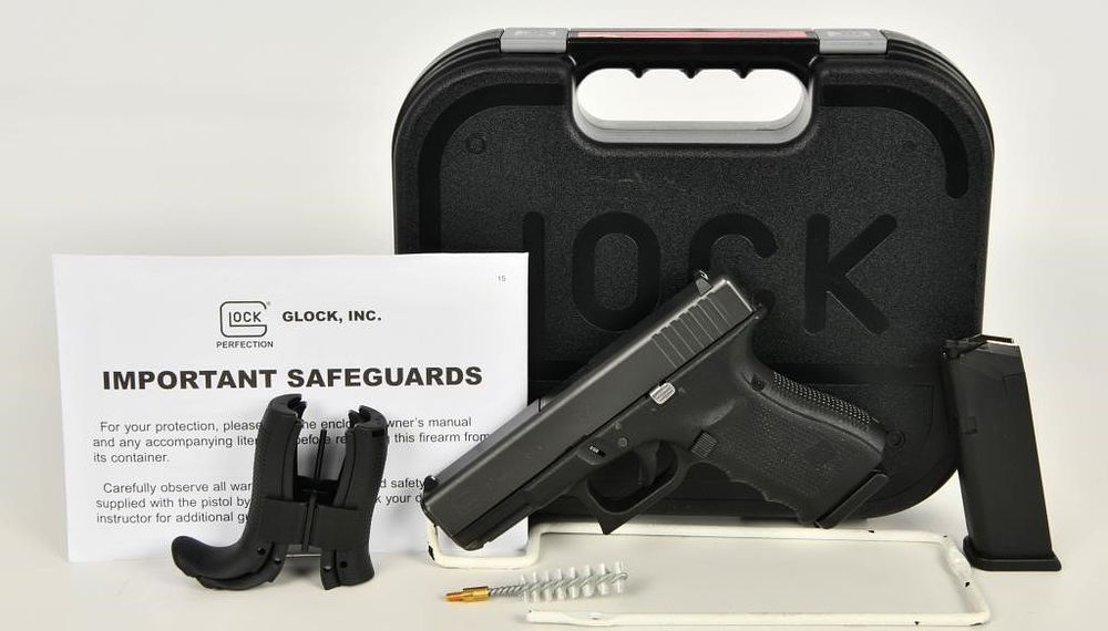 Lot 1134: Glock 19 Gen 4 Semi Auto Pistol 9MM