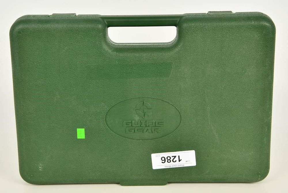 Lot 1286: New 65 PC Guide Gear Gun Cleaning Kit